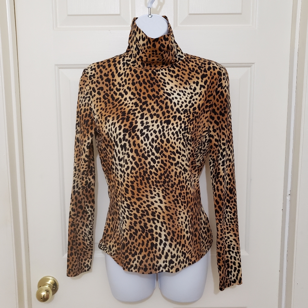 St John Abstract Animal Print Fitted Turtl…
